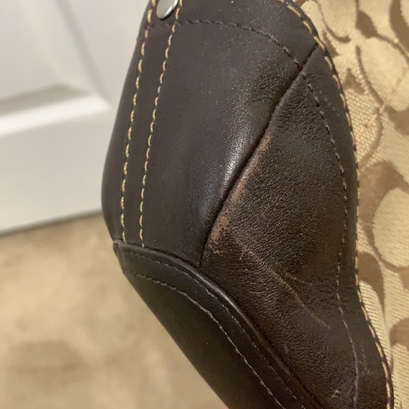 Coach purse - Picture 7 of 10